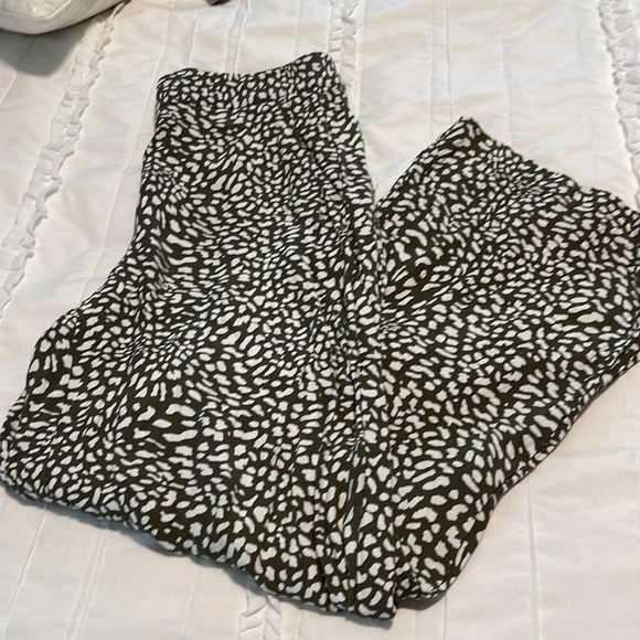 EUC LOFT Fluid Animal Print Wide Let Pants - Small - Picture 3 of 9